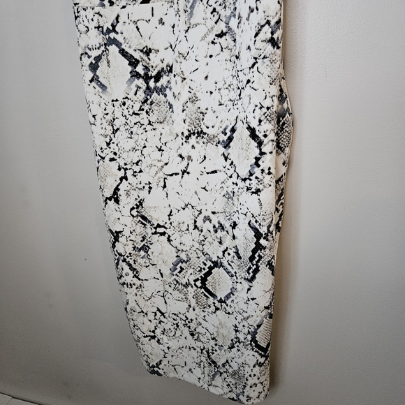 Rachel Roy Midi Dress Elegant Black White Snake Print Cocktail Neutral Ruffle - Picture 4 of 15